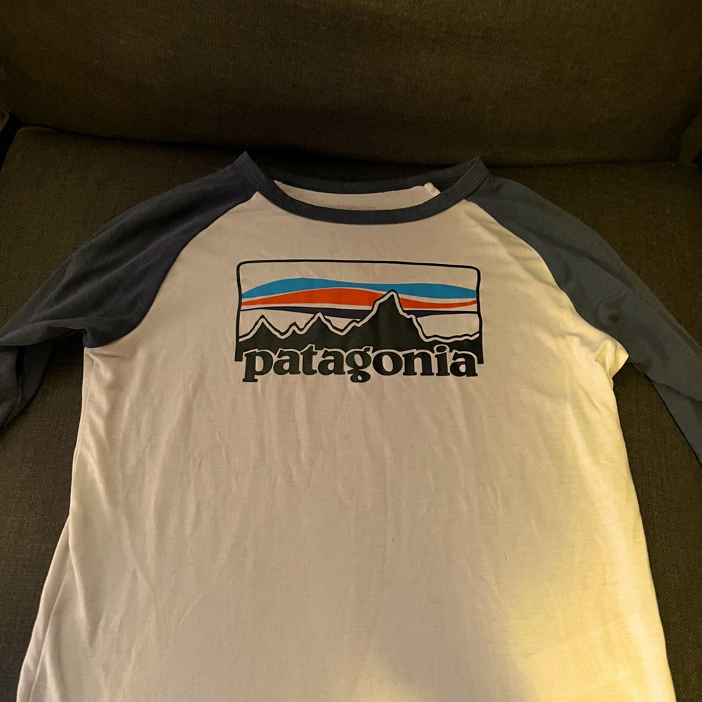 Patagonia kids size Medium logo shirt